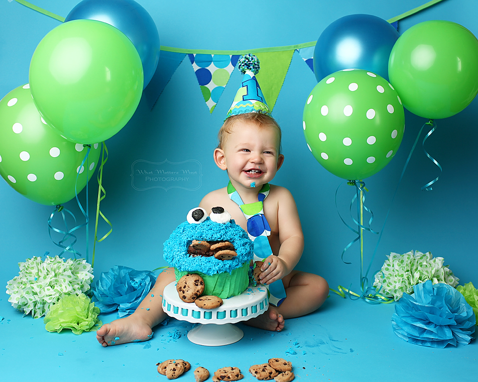 Cake Smash | What Matters Most Photography, newborn photography Broomfield